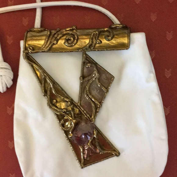 White Brazilian Gemstone Purse - Picture 1 of 6